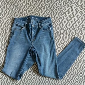 Old Navy Rockstar 24/7 Jeggings